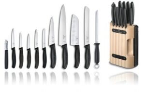 Набор кухонный VICTORINOX Мод. SWISS CLASSIC CUTLERY BLOCK