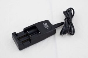 Зарядное устройство CYTAC Мод. CY-015