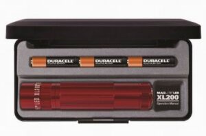 Фонарь MAGLITE LED XL200 3xAAA